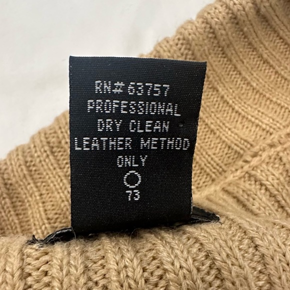 Vintage Designers Originals | Leather Vest - Size L - Picture 7 of 8